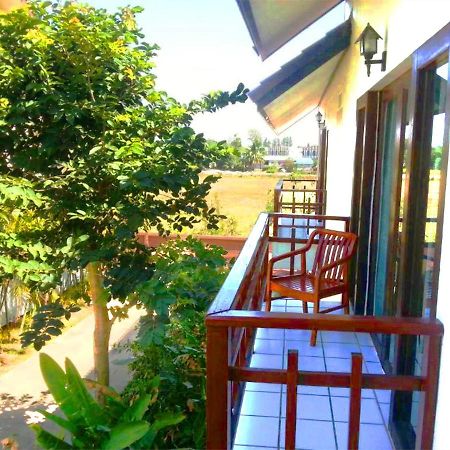 Thong Paeka Hotel Prasat Ngoại thất bức ảnh