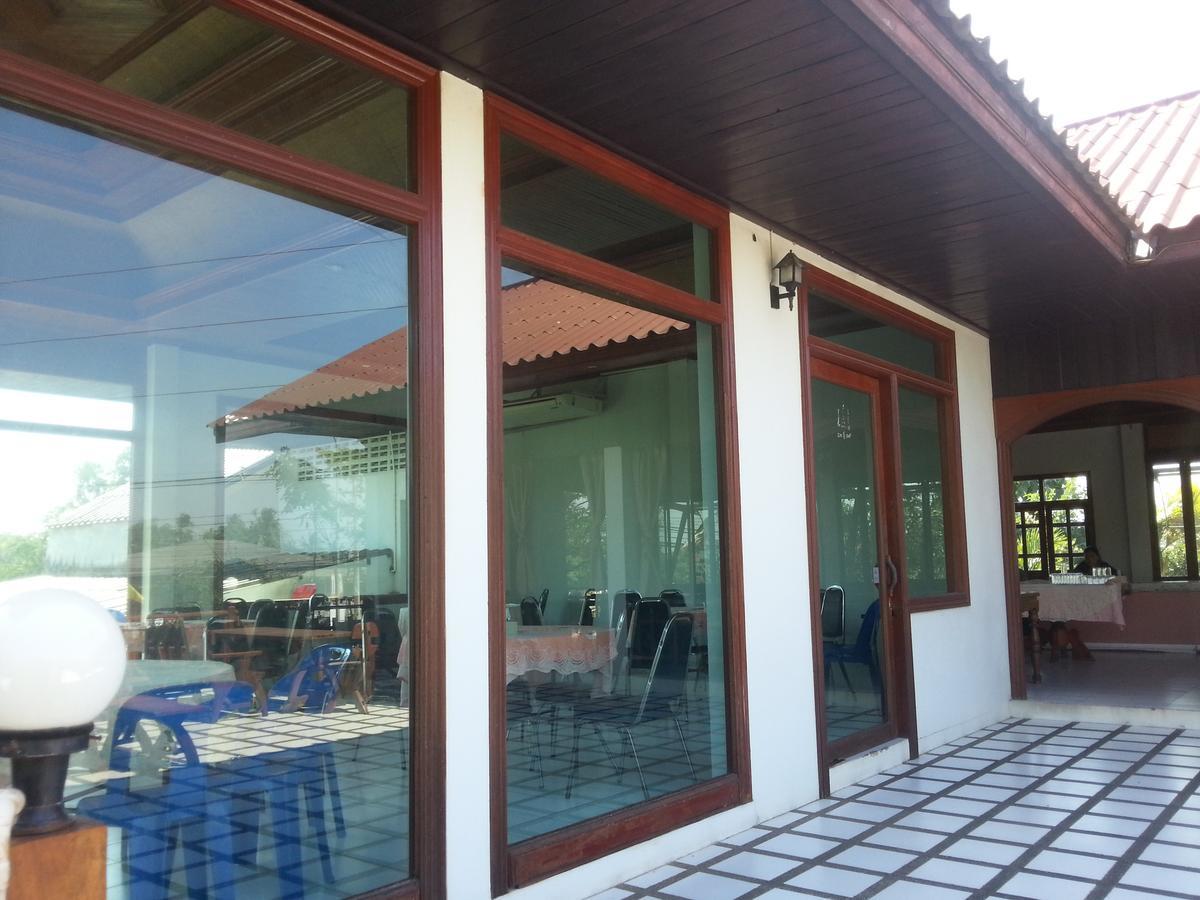 Thong Paeka Hotel Prasat Ngoại thất bức ảnh