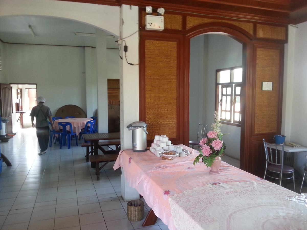 Thong Paeka Hotel Prasat Ngoại thất bức ảnh